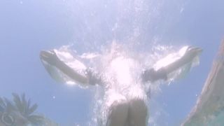 Kate Clover Underwater Hypnotic Show porn00org