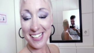 MMV Hardcore Amateur POV video of toilet fuck for the porno tv kanali